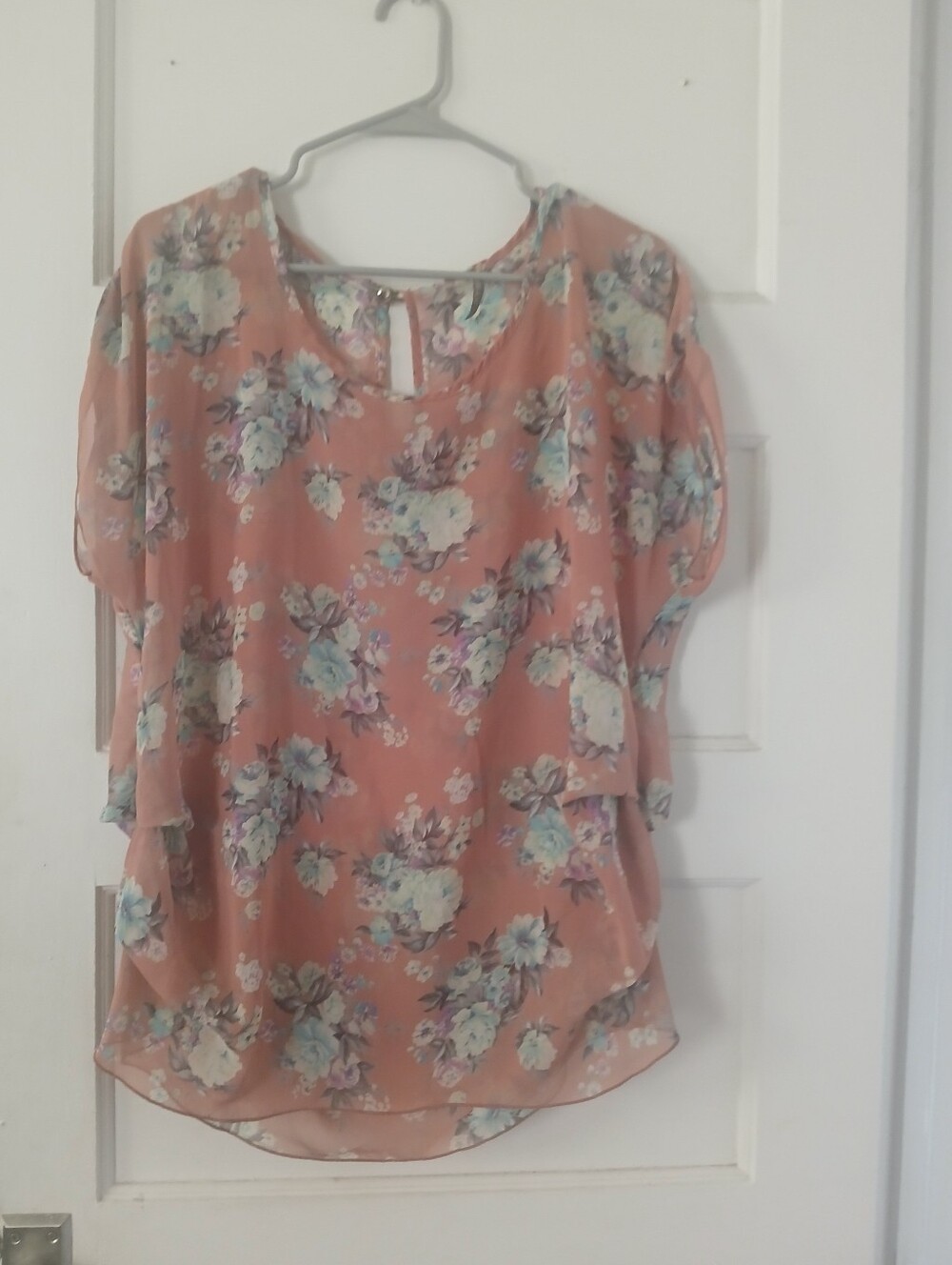 Floral Flutter Sleeve Blouse - Peach Pink